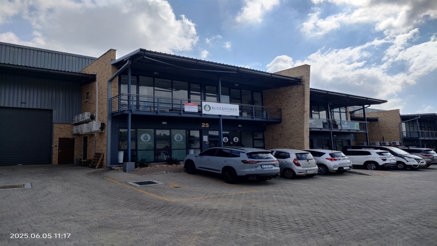 To Let commercial Property for Rent in North Riding Gauteng