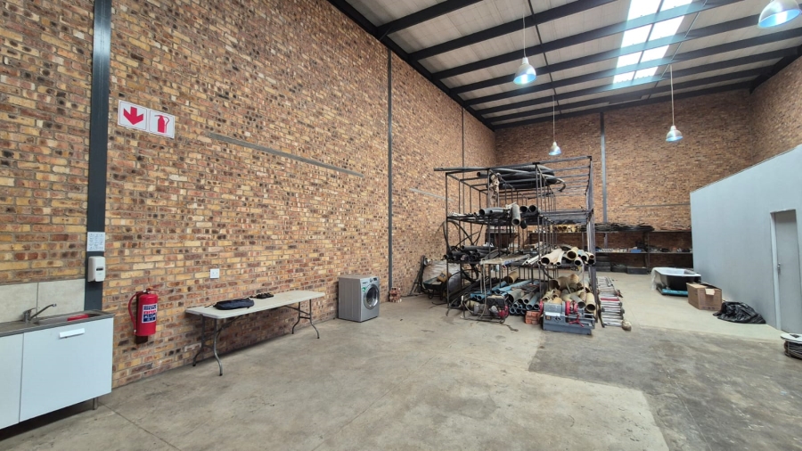 To Let commercial Property for Rent in N4 Gateway Industrial Park Gauteng