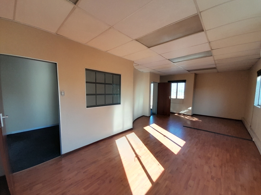 To Let commercial Property for Rent in Randjespark Gauteng