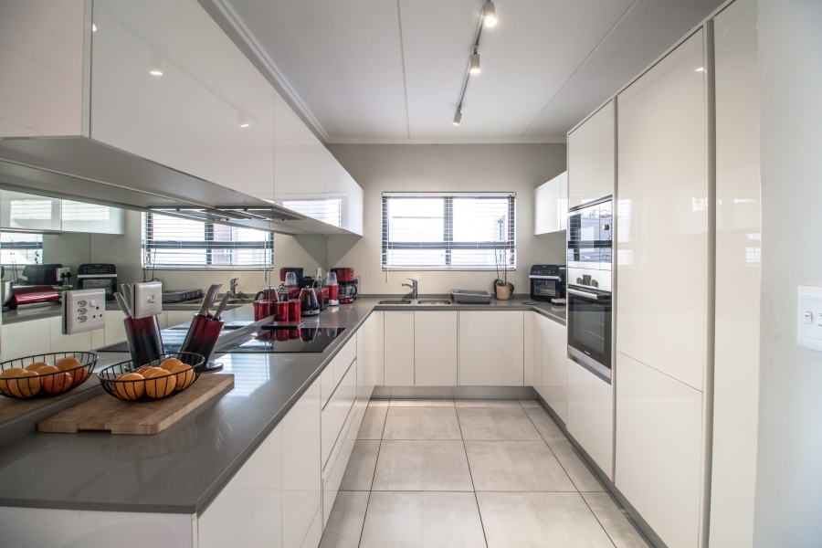 3 Bedroom Property for Sale in Serengeti Lifestyle Estate Gauteng