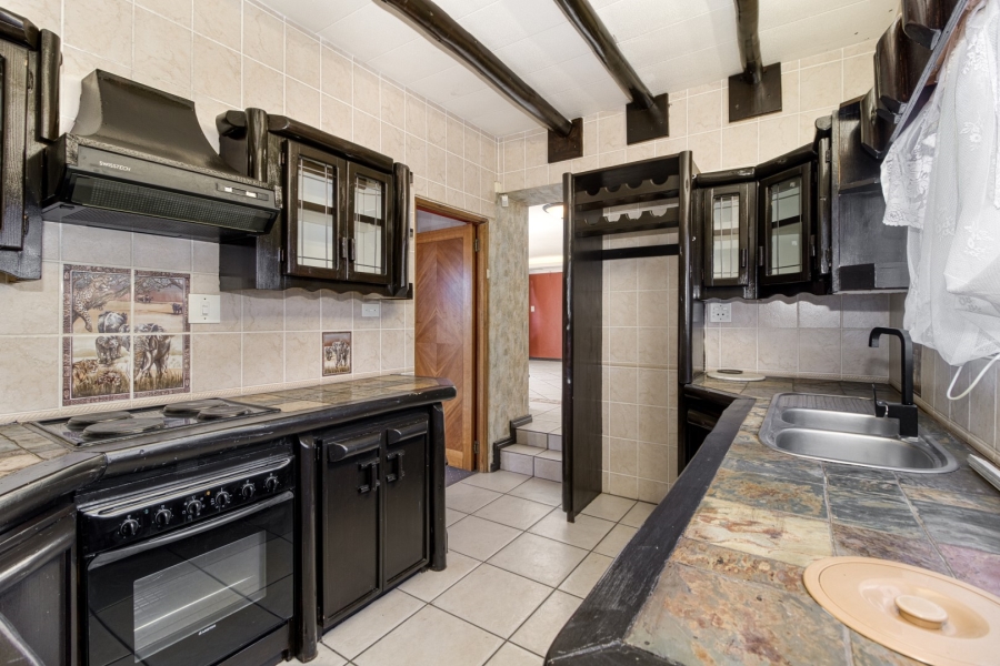 4 Bedroom Property for Sale in Quellerina Gauteng