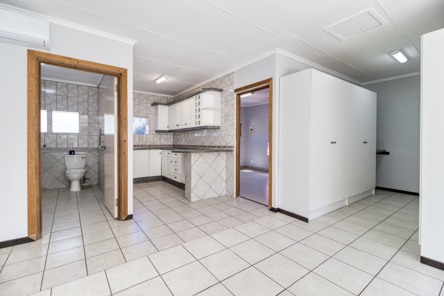 4 Bedroom Property for Sale in Quellerina Gauteng