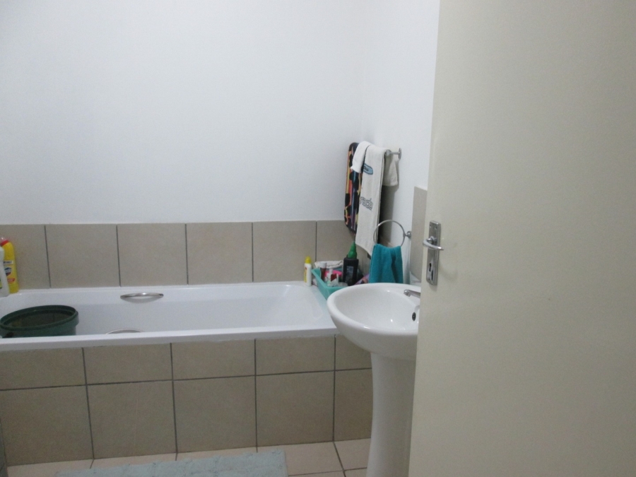 2 Bedroom Property for Sale in Witfield Gauteng
