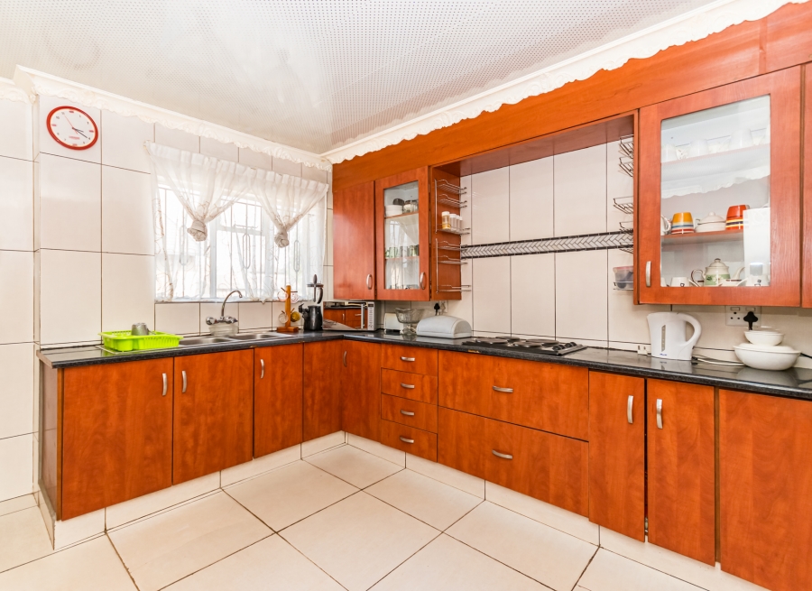 4 Bedroom Property for Sale in Kagiso Gauteng