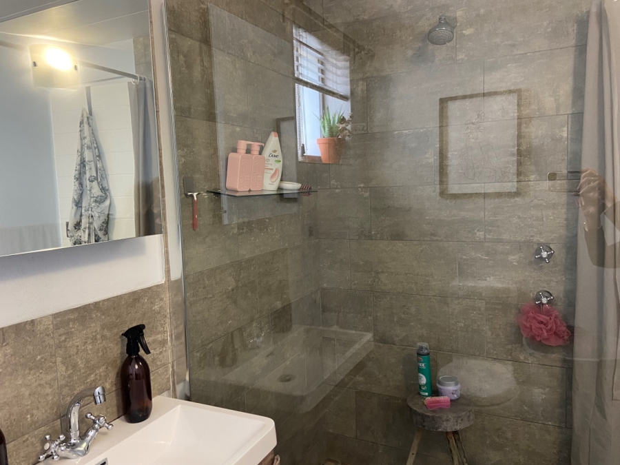 To Let 1 Bedroom Property for Rent in Northcliff Gauteng
