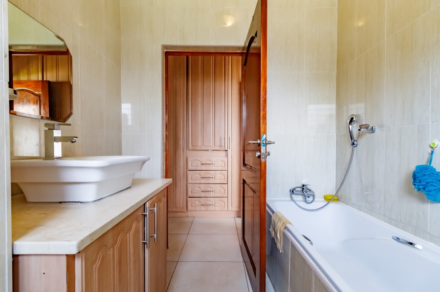 4 Bedroom Property for Sale in Midstream Estate Gauteng
