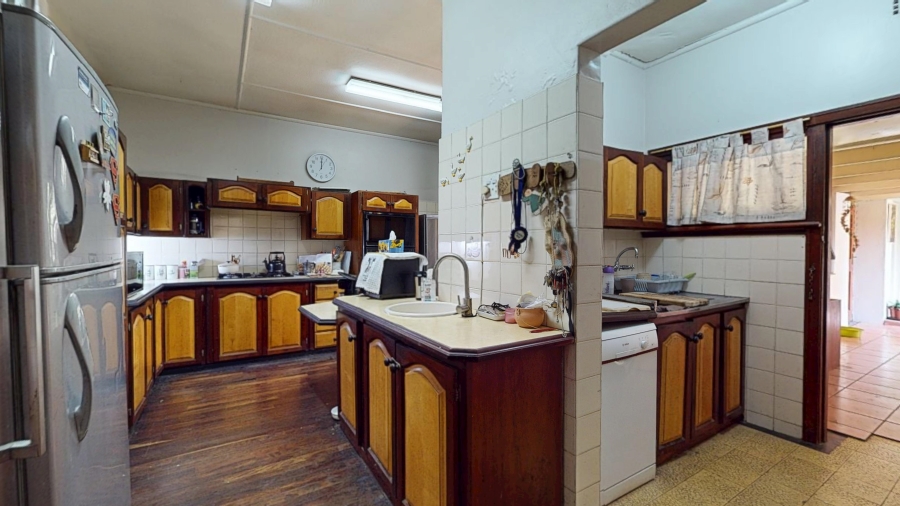 5 Bedroom Property for Sale in Lambton Gauteng