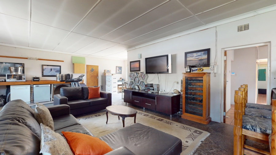 5 Bedroom Property for Sale in Lambton Gauteng