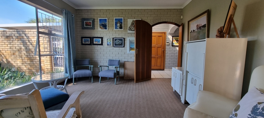 5 Bedroom Property for Sale in Sunward Park Gauteng