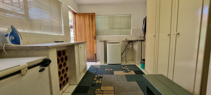 5 Bedroom Property for Sale in Sunward Park Gauteng