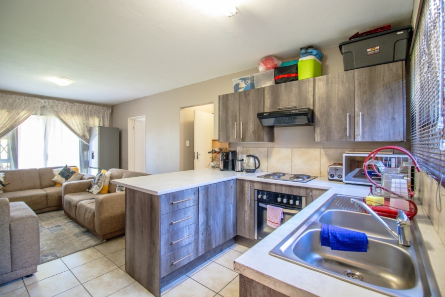 2 Bedroom Property for Sale in Witfield Gauteng