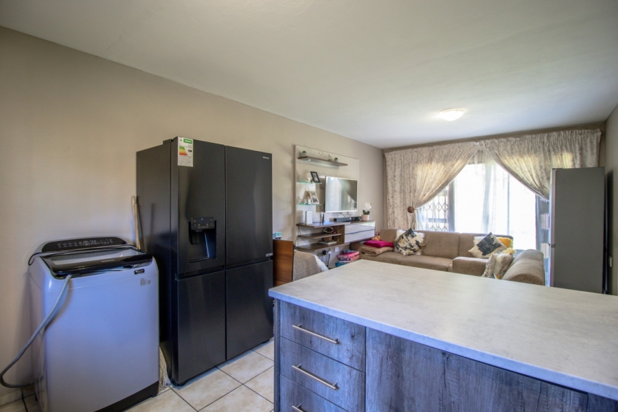 2 Bedroom Property for Sale in Witfield Gauteng