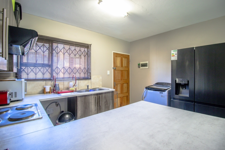 2 Bedroom Property for Sale in Witfield Gauteng