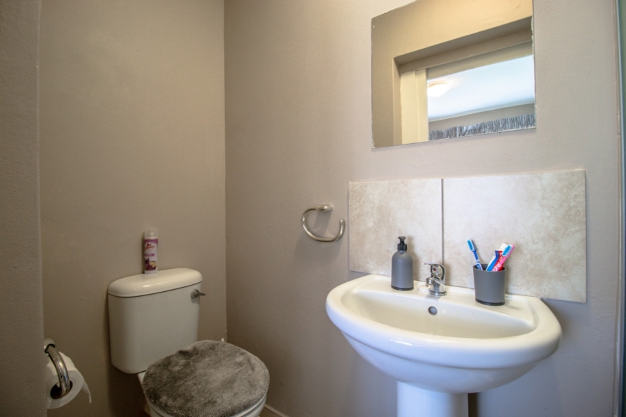 2 Bedroom Property for Sale in Witfield Gauteng