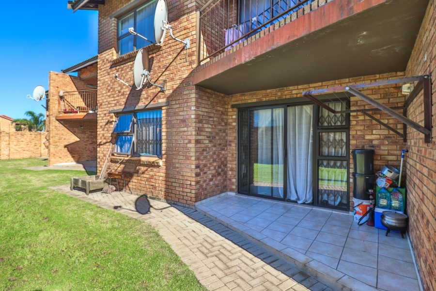 2 Bedroom Property for Sale in Witfield Gauteng
