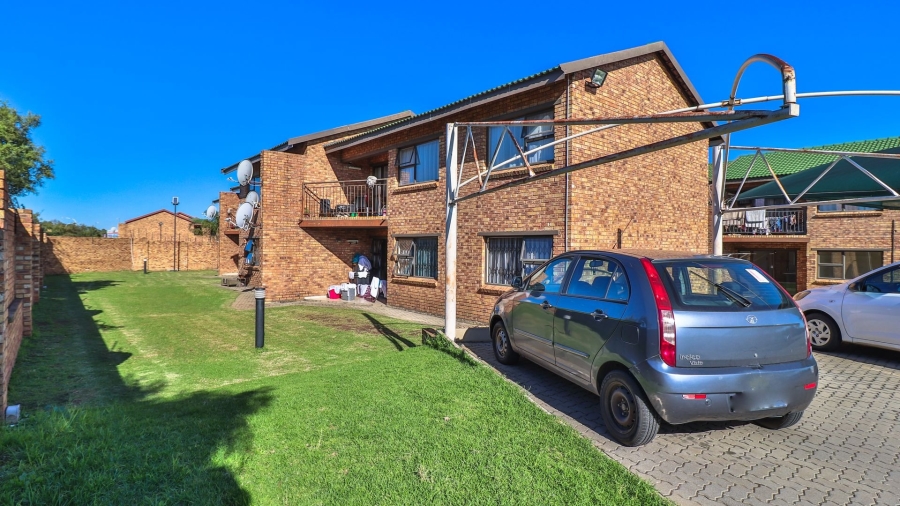 2 Bedroom Property for Sale in Witfield Gauteng