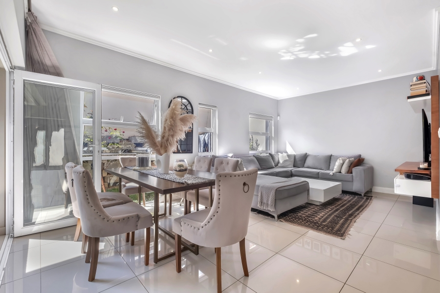 3 Bedroom Property for Sale in Bryanston Gauteng