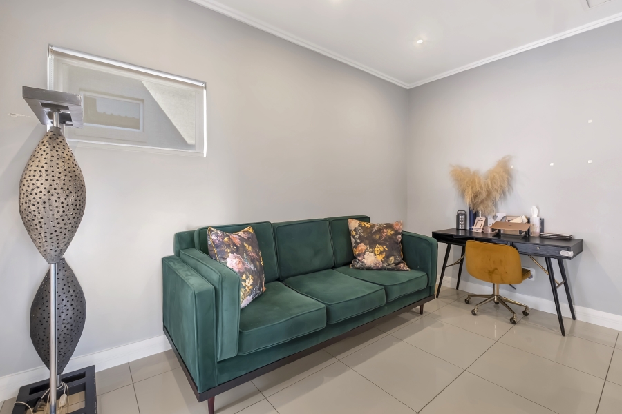 3 Bedroom Property for Sale in Bryanston Gauteng