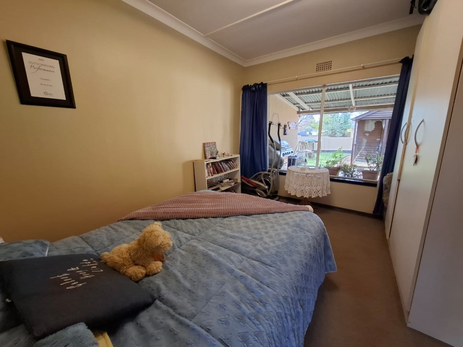 4 Bedroom Property for Sale in Meyerton Central Gauteng
