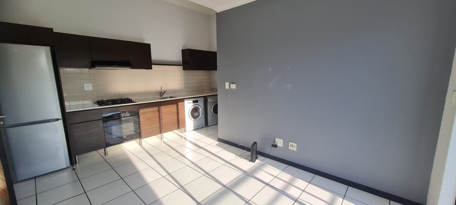 1 Bedroom Property for Sale in Greenstone Hill Gauteng