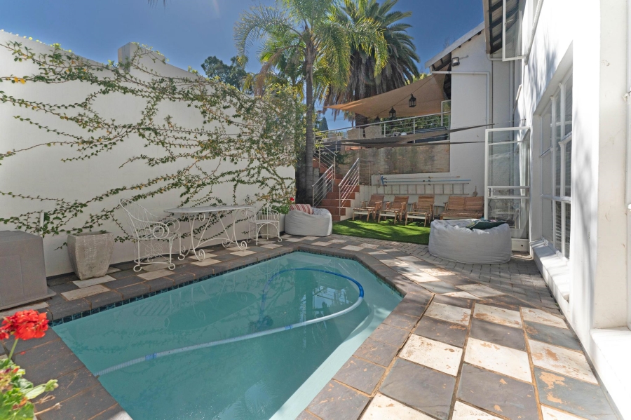 4 Bedroom Property for Sale in Waterkloof Ridge Gauteng