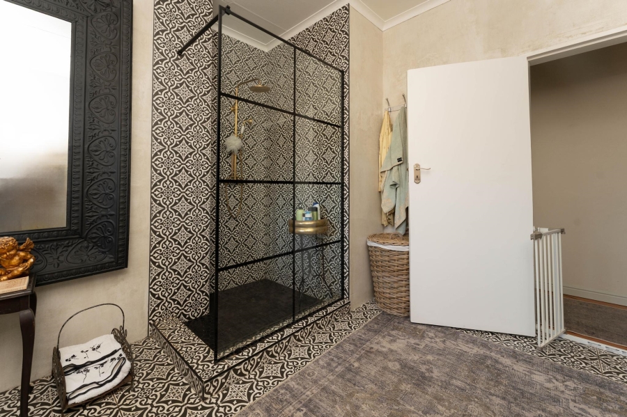 4 Bedroom Property for Sale in Waterkloof Ridge Gauteng