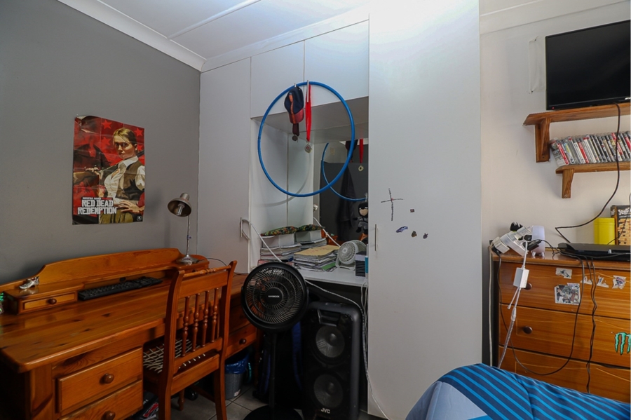 3 Bedroom Property for Sale in Elspark Gauteng