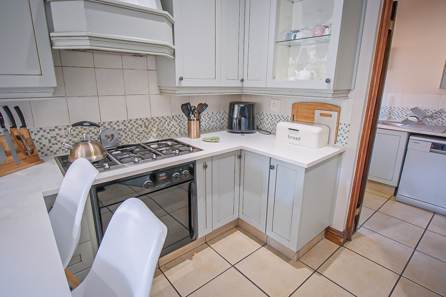 4 Bedroom Property for Sale in Maroeladal Gauteng