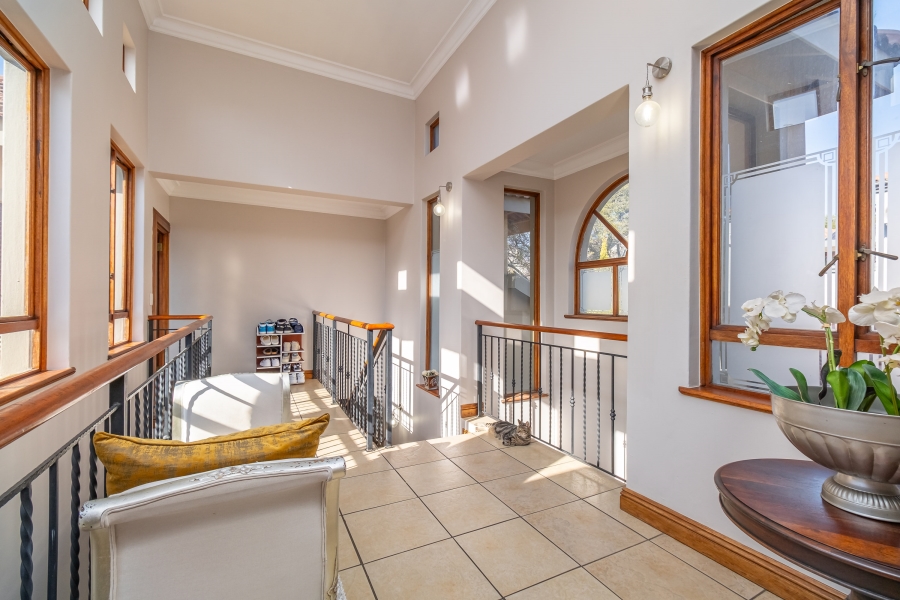 4 Bedroom Property for Sale in Maroeladal Gauteng