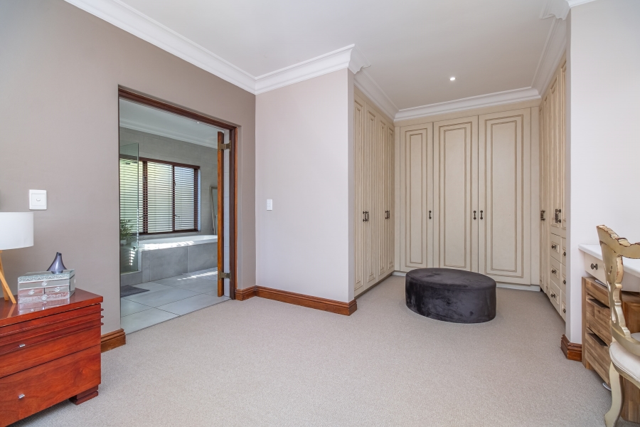 4 Bedroom Property for Sale in Maroeladal Gauteng