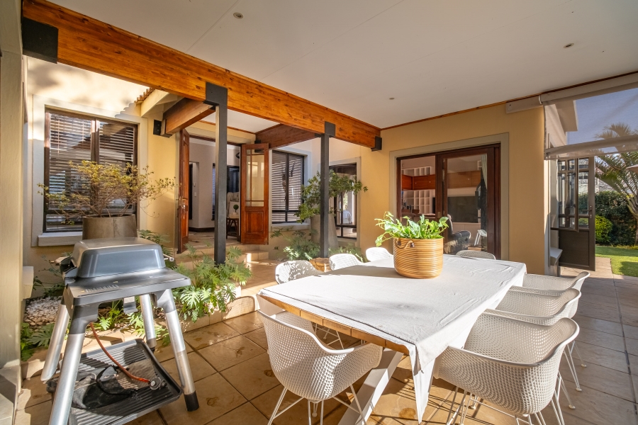 4 Bedroom Property for Sale in Maroeladal Gauteng