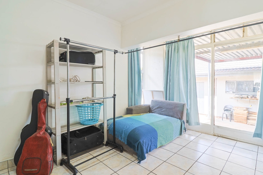 3 Bedroom Property for Sale in Verwoerdpark Gauteng