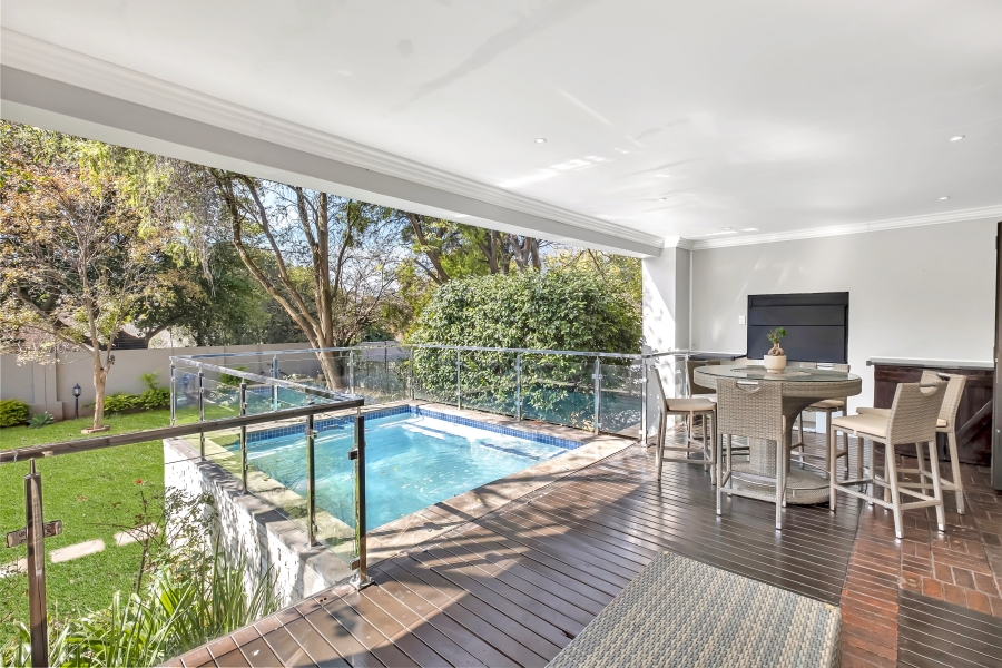 3 Bedroom Property for Sale in Greenside Gauteng
