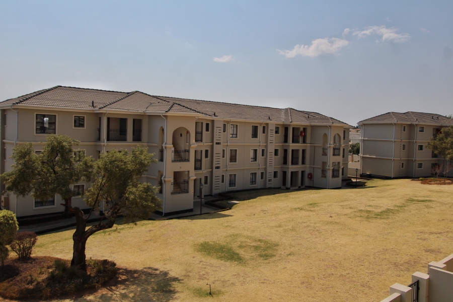 2 Bedroom Property for Sale in Carlswald Gauteng