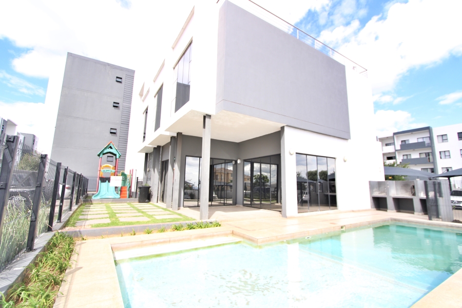 1 Bedroom Property for Sale in Carlswald Gauteng
