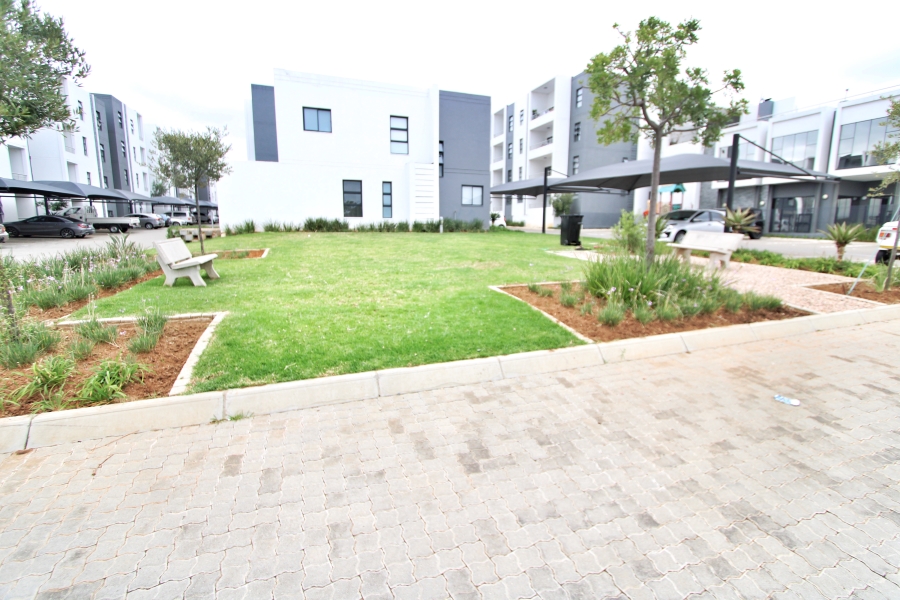1 Bedroom Property for Sale in Carlswald Gauteng