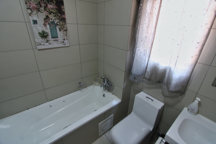 2 Bedroom Property for Sale in Carlswald Gauteng