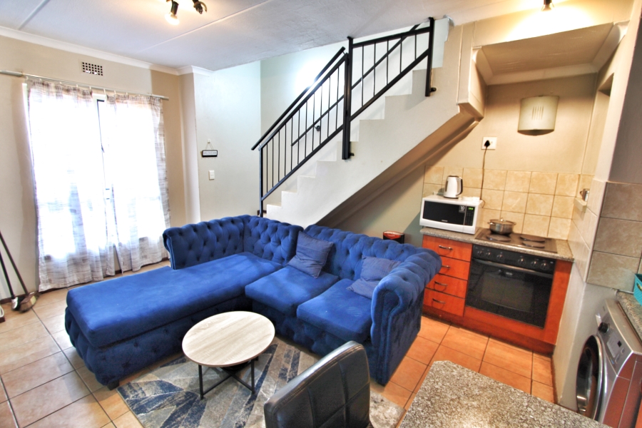 2 Bedroom Property for Sale in Noordwyk Gauteng