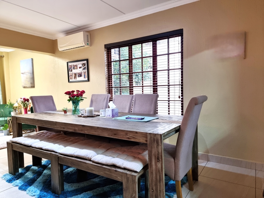 3 Bedroom Property for Sale in Noordwyk Gauteng