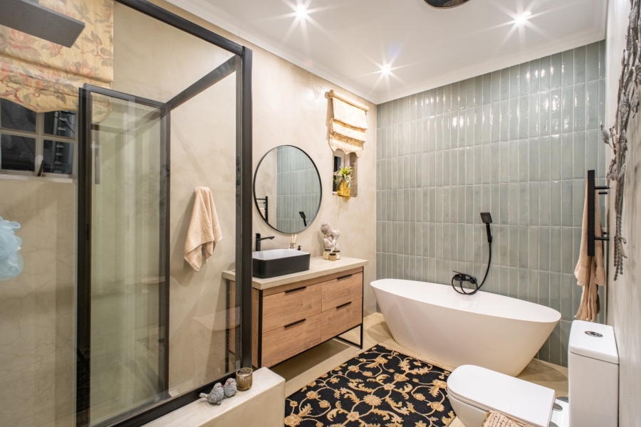 5 Bedroom Property for Sale in Bryanston Gauteng