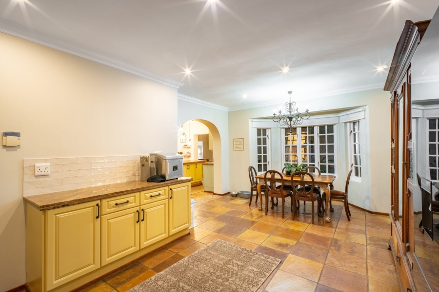 5 Bedroom Property for Sale in Bryanston Gauteng