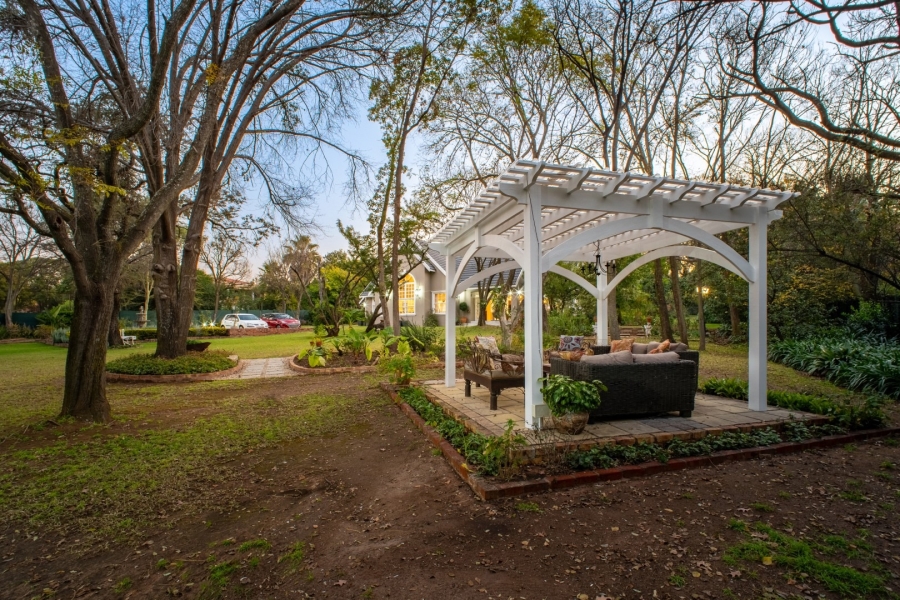 5 Bedroom Property for Sale in Bryanston Gauteng