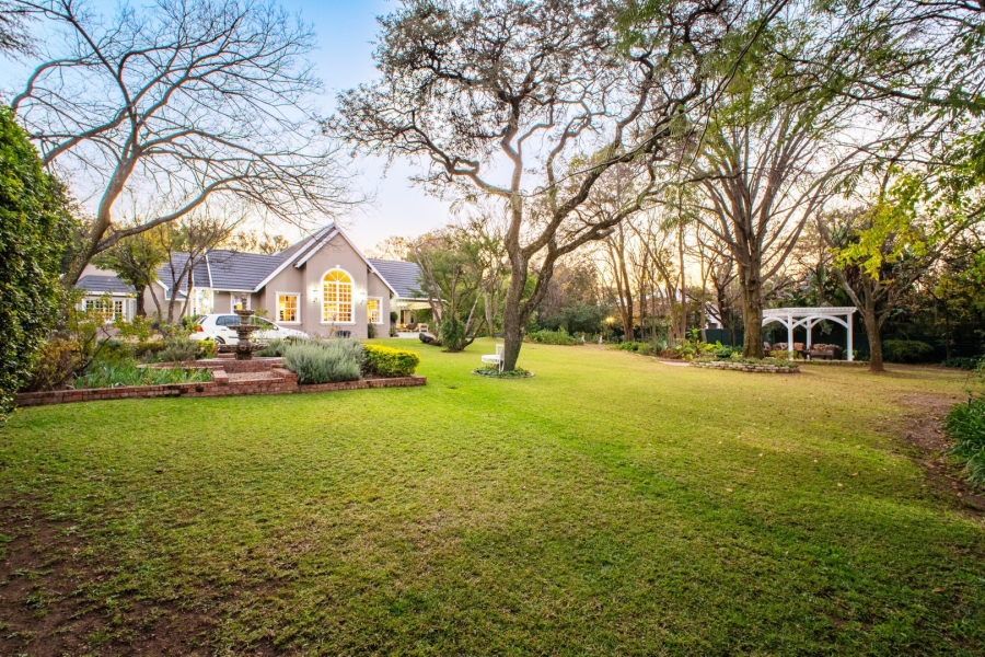 5 Bedroom Property for Sale in Bryanston Gauteng