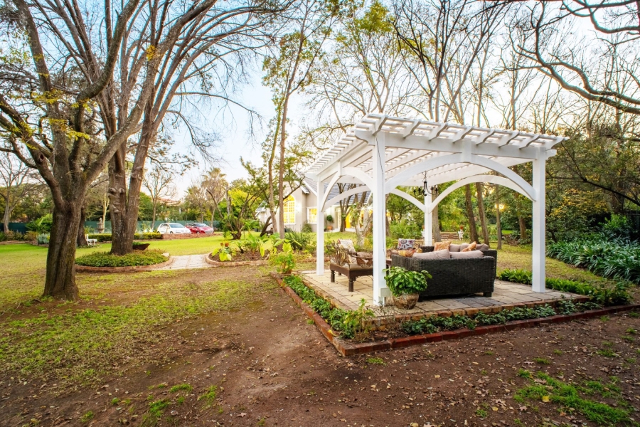5 Bedroom Property for Sale in Bryanston Gauteng
