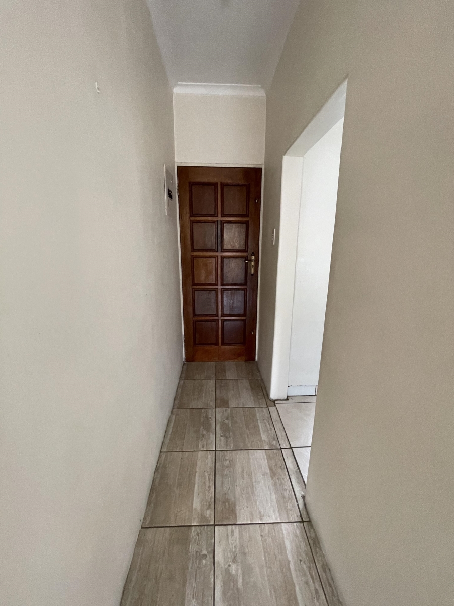 2 Bedroom Property for Sale in Buccleuch Gauteng