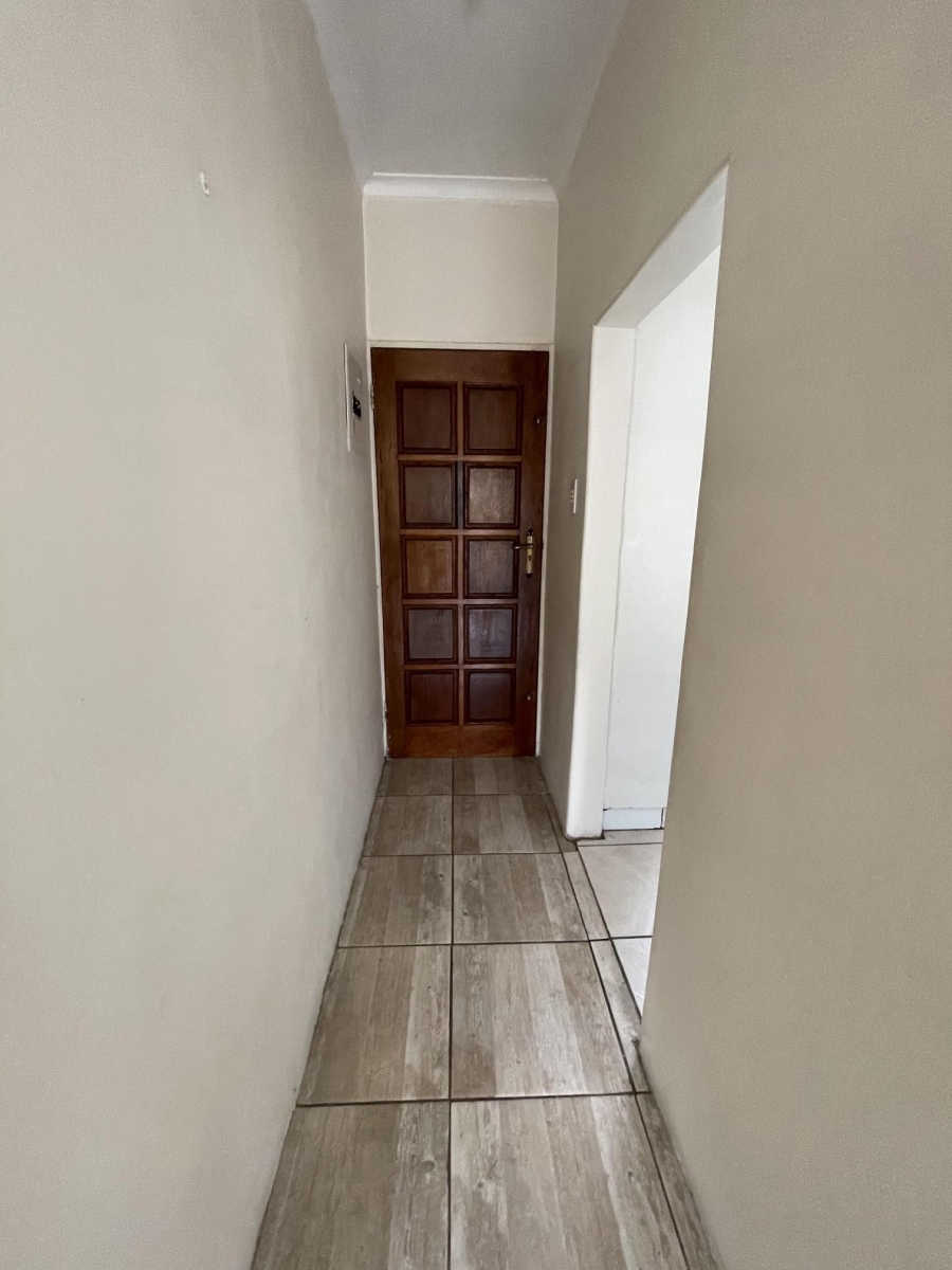 2 Bedroom Property for Sale in Buccleuch Gauteng