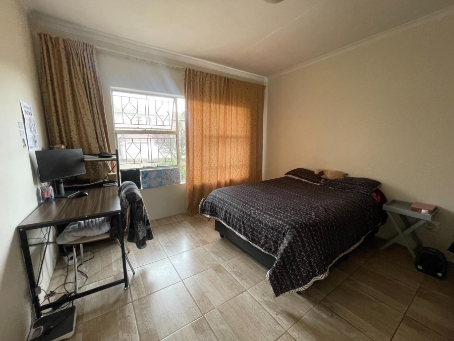 2 Bedroom Property for Sale in Buccleuch Gauteng
