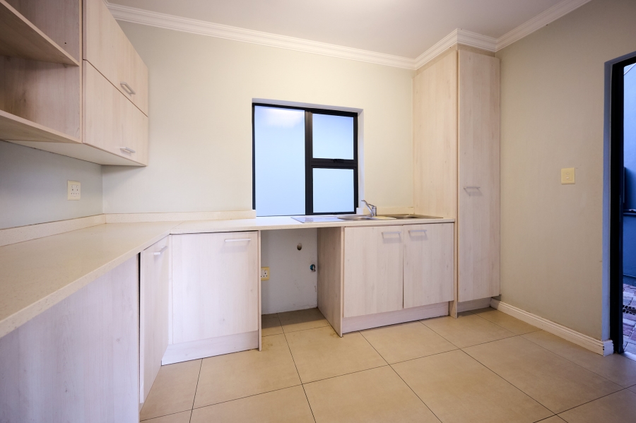 4 Bedroom Property for Sale in Waterfall Country Village Gauteng
