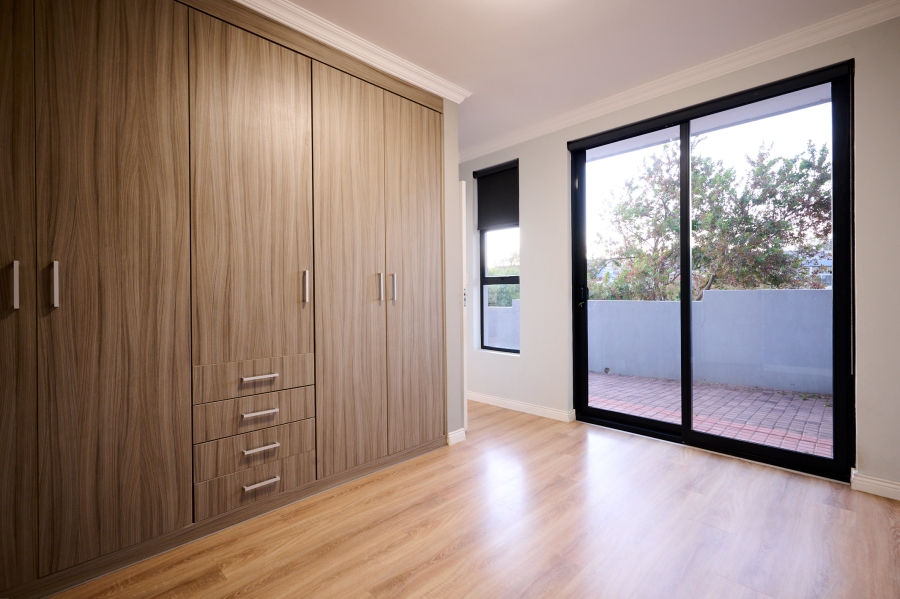 4 Bedroom Property for Sale in Waterfall Country Village Gauteng