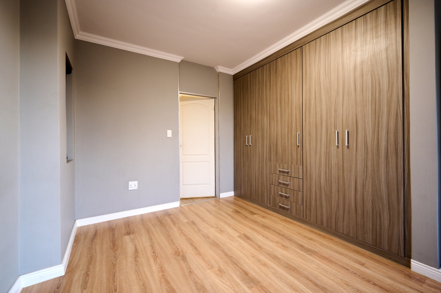 4 Bedroom Property for Sale in Waterfall Country Village Gauteng
